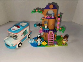 Lego Friends Lot of 5 Retired, Pre-Owned 41006,41679,41445,41392,41320 Good cond