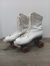 Vintage Betty Lytle by Hyde Chicago Trophy Roller Skates Size 5W.    H1
