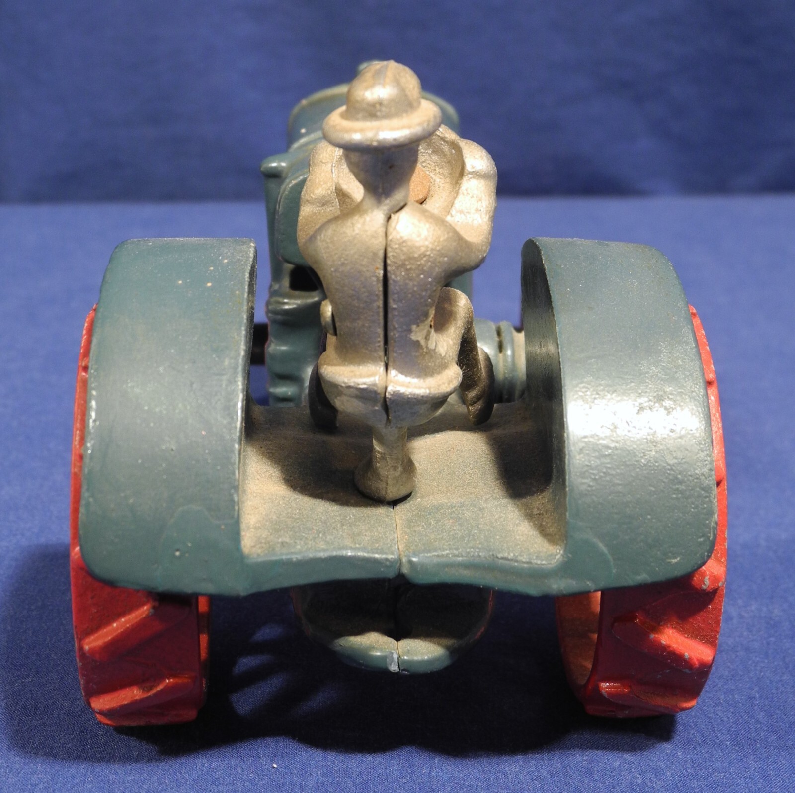 Vintage McCormick Deering Cast Iron Toy Tractor 4-1/4" Tall Excellent Condition