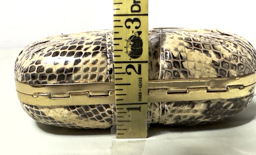 Bolso sin asas Alexander McQueen Python de cuero con caja de scull - Imagen 24 de 24