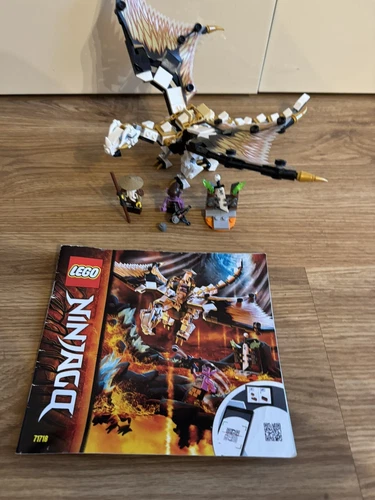 LEGO NINJAGO: Wus gefährlicher Drache (71718)