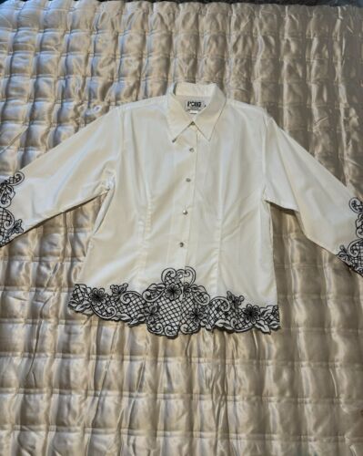 Pong Poco Limited White & Black Embroidered Blouse Size Medium New - Bild 3 von 4