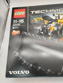 LEGO 42030 Volvo L350F Wheel Loader SEALED NEW MISB Technic Technic Original Box