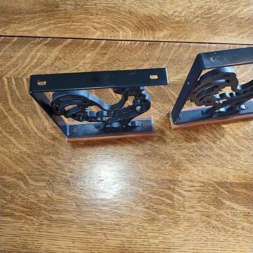 2 Bauernhaus Landhaus, Hahn Huhn GUSSEISEN REGALTRÄGER Halterung Vintage Metall - Bild 3 von 12