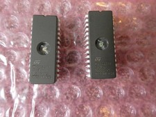 8 Stück original STMicroelectronics M27C256B...