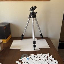 BOGEN MANFROTTO 3021 Tripod w/3025 3-way Head