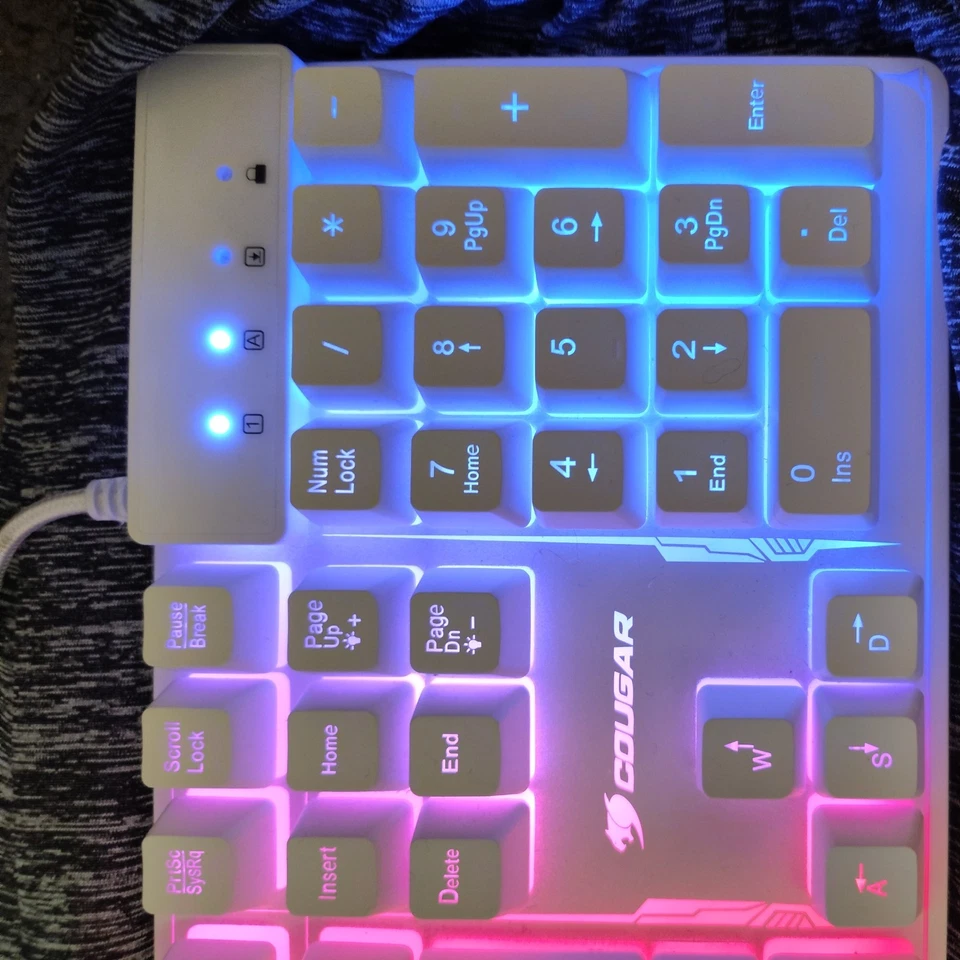 Cougar Vantar Gaming Keyboard Slim Scissor-switch Led Backlit Quiet Keys Pc PINK - Image 2 of 4