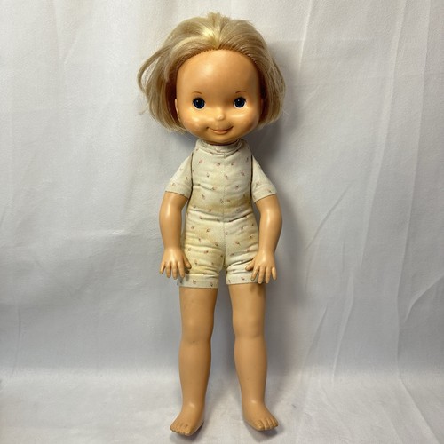 Fisher Price My Friend Mandy 16" Blonde Doll With Basket Of Clothes Vintage 1970 - Picture 2 of 18