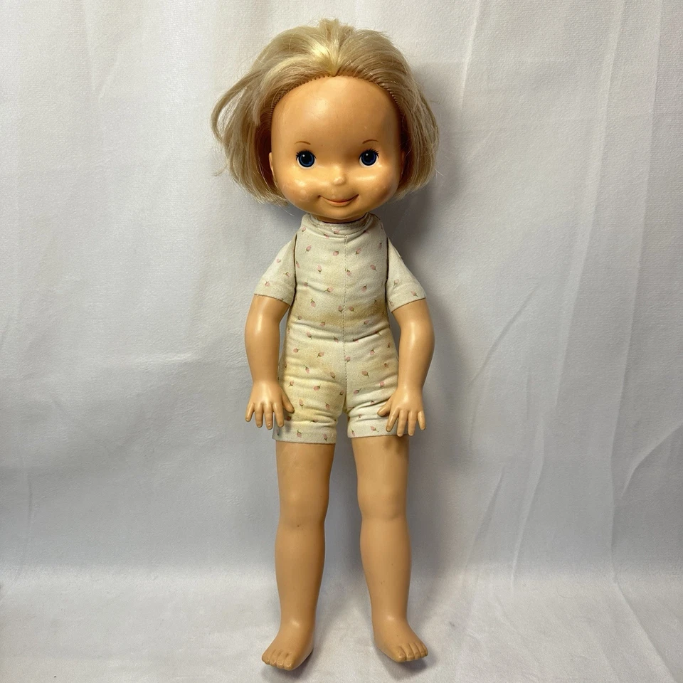 Винтажная кукла-блондинка My Friend Mandy 16 дюймов с корзиной одежды Fisher Price 1970 - Изображение 2 из 4