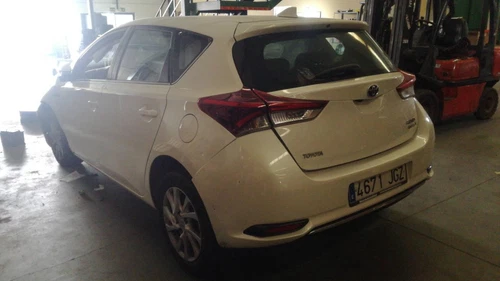 63583367 Caja Reles/Fusibles para TOYOTA AURIS (E18) * 2015 248032 - Imagen 5 de 7