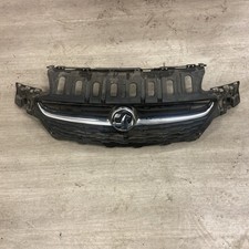 VAUXHALL CORSA E FRONT UPPER GRILLE IN BLACK AND CHROME 475498858*2015-2019*