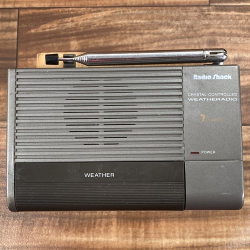 Radio Shack Crystal Controlled Weather Radio 7 Channel No. 12243