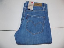 LEVI BOLD CURVE CLASSIC BOOT CUT STRETCH JEANS MISSES SIZE 4 MED -BLUE- NWT