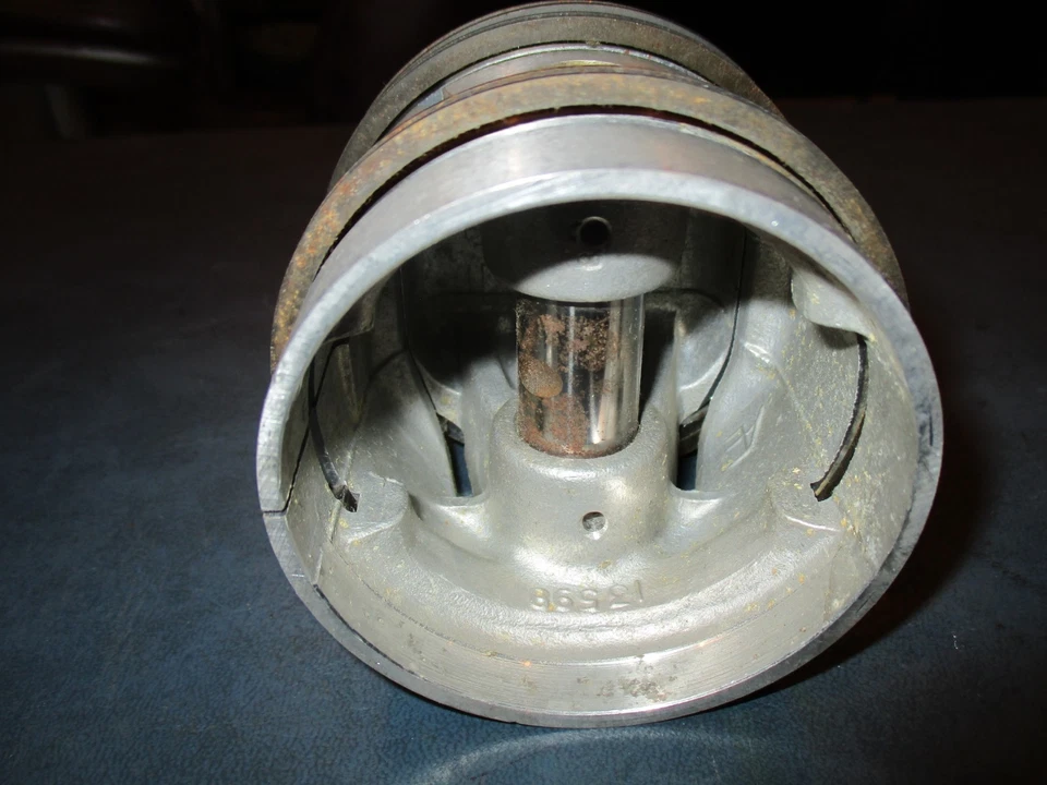 MG PISTÓN VINTAGE CON ANILLOS Y PASADOR DE MUÑECA, MGA 1956-1959 (040 O/S) Foto 4 de 4