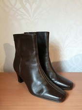 Marks and Spencer footglove womens brown leather ankle boots UK 5.5 Pre-loved