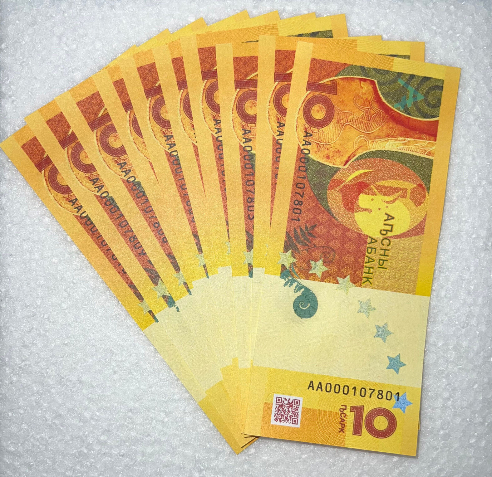 25x 10 New Abkhazia Apsar Banknotes   P-New UNC Leopard  Authentic 2024 Currency