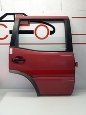 Porte arrière et accessoires Nissan TERRANO