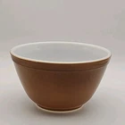 Vintage PYREX #401 Brown Nesting Mixing Bowl  1 1/2 Pint