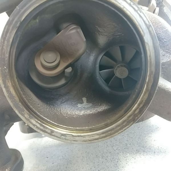Maserati Levante 2017-2020 Right Turbocharger P/N 100623