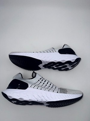 Nike React Phantom Run Flyknit 2 Oreo Mens US 9 Gray Running Shoes CJ0277-100