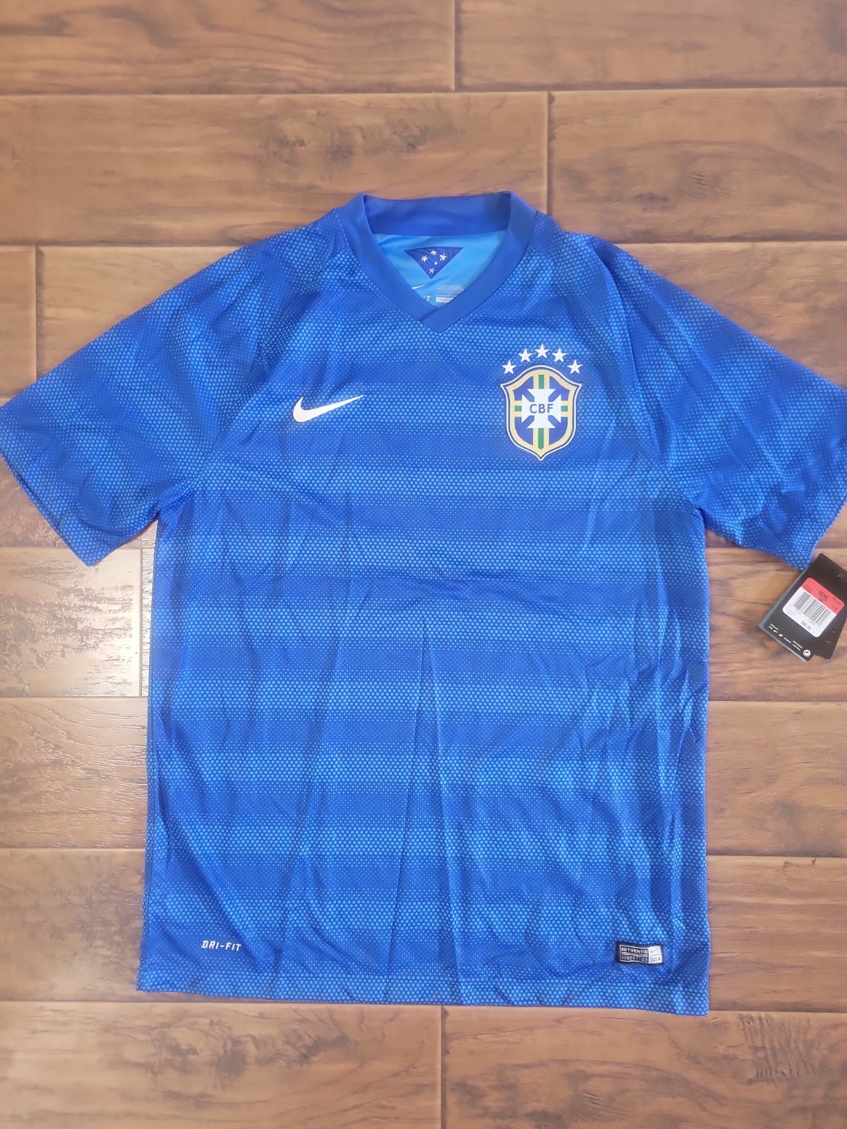 Vintage Nike 2014 Brazil National Soccer Team Away Jersey - L - Brand New