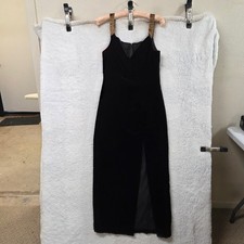 Karen Lucas for Niki Black Velvet Deep V Slit Gown Size 8