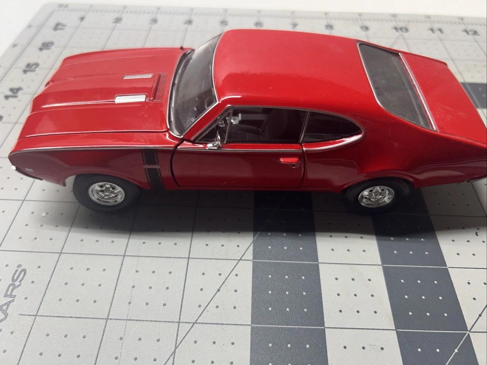 Oldsmobile 442 Welly 1968 rojo escala 1:24 rojo Foto 2 de 4