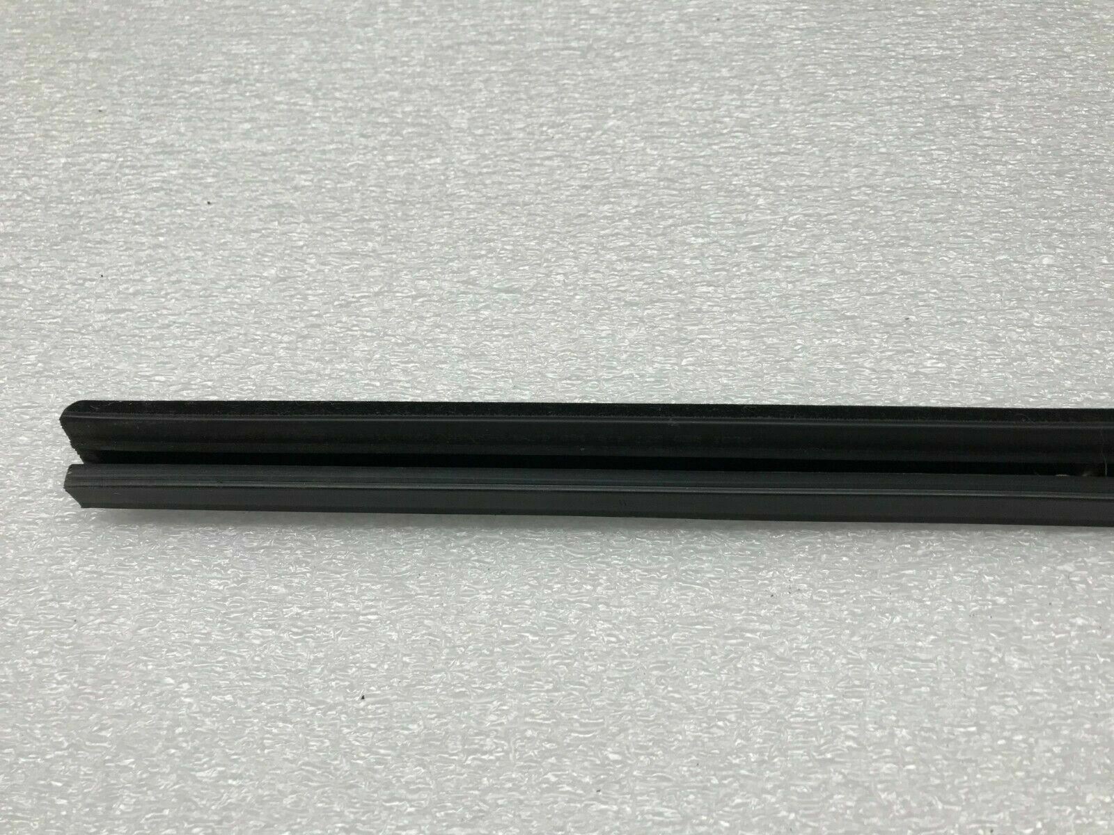 LAMBORGHINI MURCIELAGO COUPE ROADSTER INNER DOOR WATER SCRAPER OEM 410868383
