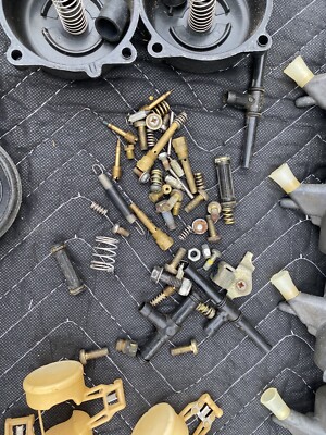 ☺︎ページ 1997-2001 KAWASAKI Ninja ZX11 ZZR1100 ZX1100 Carburetors Carbs OEM