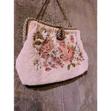 White-beaded Purse