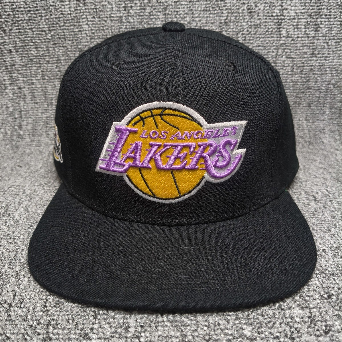 Mitchell & Ness Los Angeles Lakers 2010 Finals Snapback Hat Black Adjustable