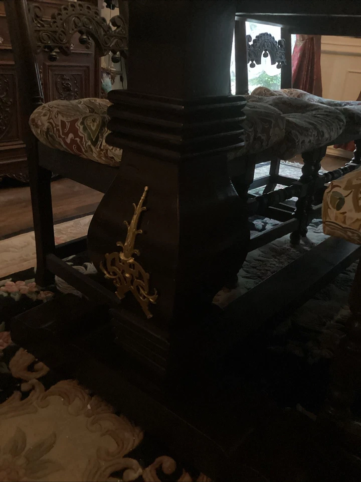 18th Century French Monastery Dining Table - Image 4 of 4