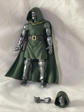 Marvel Legends Dr. Doom 6    Action Figure Fantastic Four Super Skrull Wave