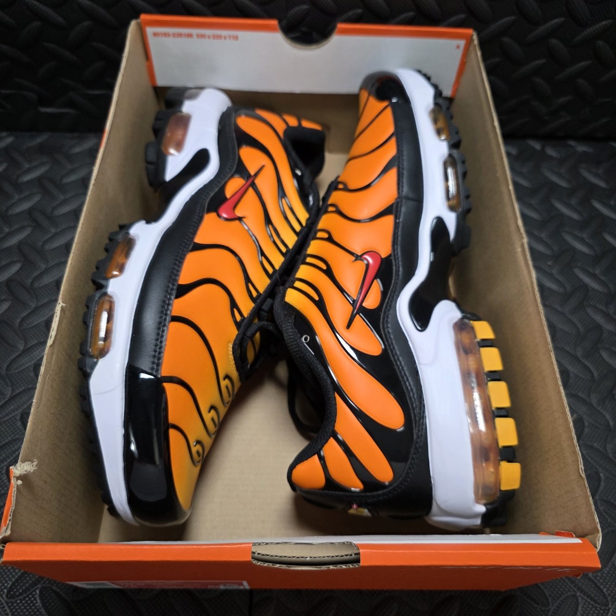 【未開封】Nape Pro ブラック オレンジボール付き Nike Air Max Plus Golf 'Sunset' 