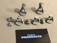 A36639 WARHAMMER 40K SPACE MARINES BITS LOT BODY LEGS HEADS GW GAMES WORKSHOP