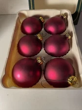Visions by Holly 6 Christmas Tree Glass Ornaments Deep Purple Balls USA Made P2