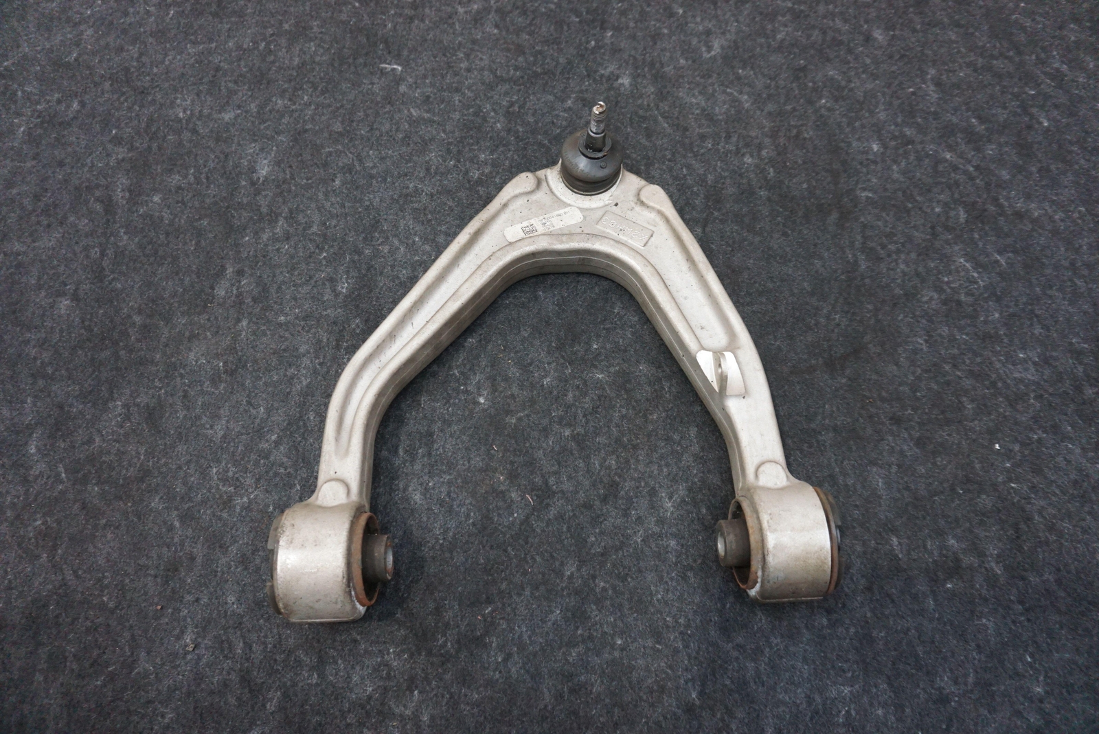 Front Right Side Upper Control Arm OEM 670004186 Maserati Ghibli M157 2014-17+