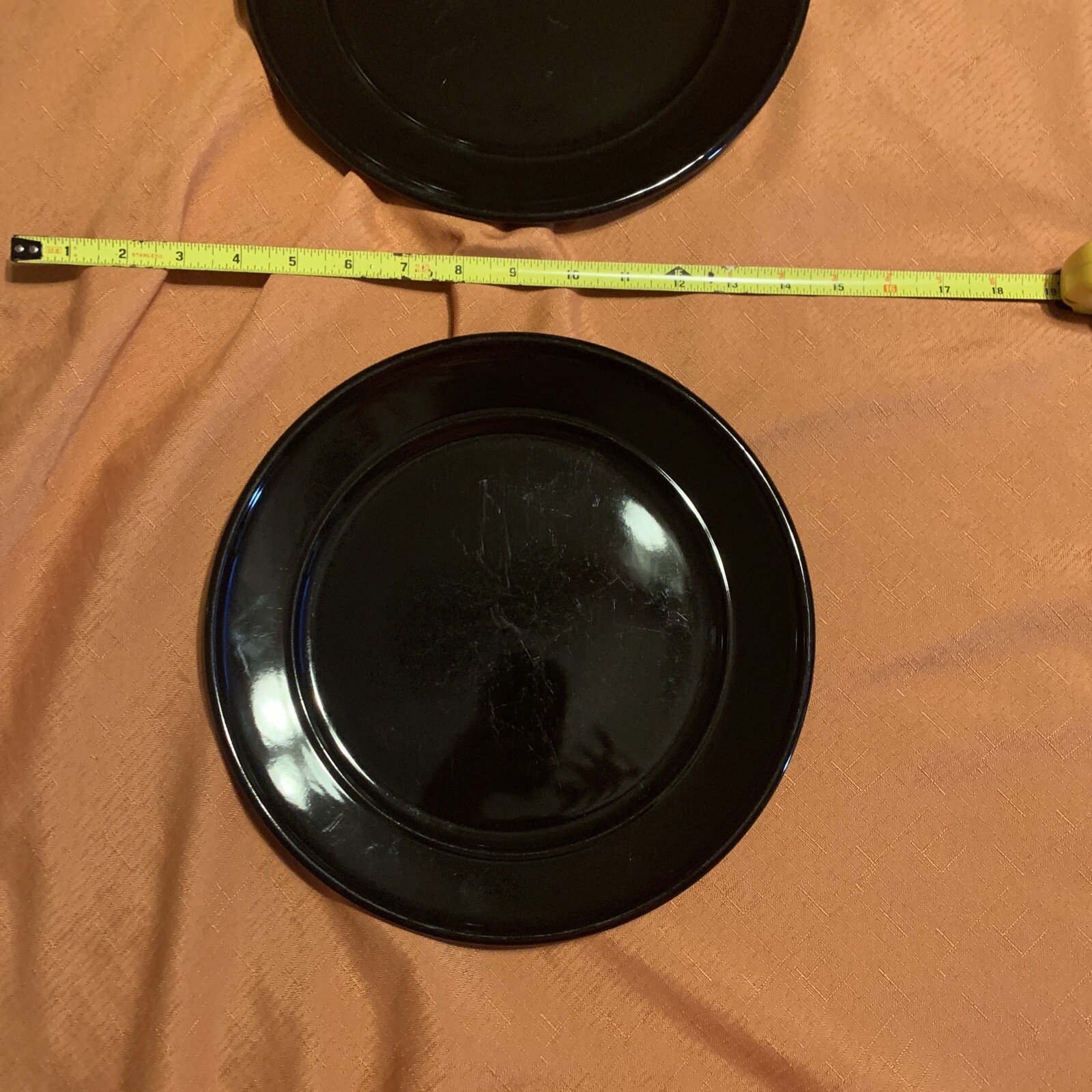 2 Mainstays Amelia Rich Black 10 3/4” Dinner Plates M2 Stoneware