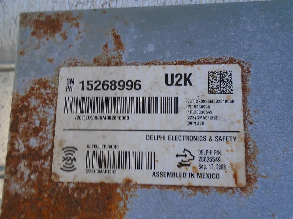 Pontiac G5 2009 módulo de control receptor de satélite 15268996  Foto 2 de 4