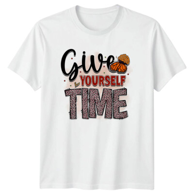 Give Yourself Time Schmetterling Gehirn Bewusstsein für psychische Gesundheit T-Shirt
