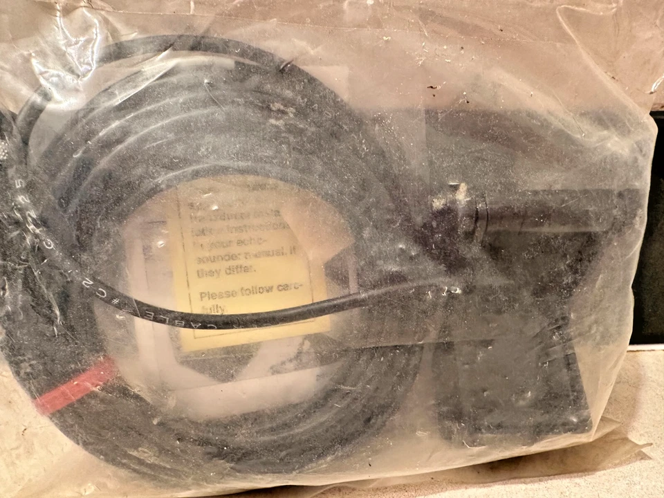 New Interphase 200 kHz Transom Transducer T1-0200-015 for Echo 220 600 620 - Image 3 of 3