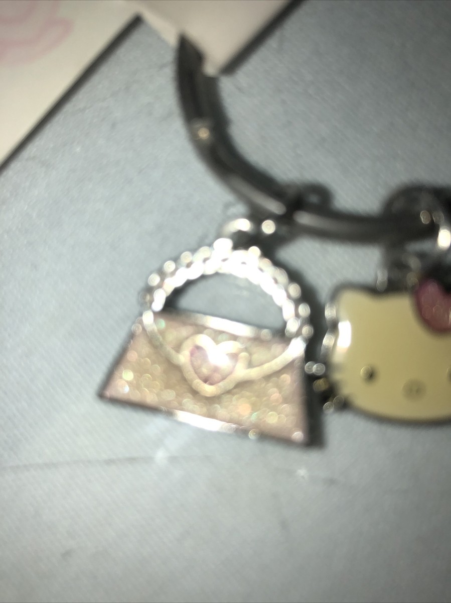 2004年製造 HELLO KITTY KEY Ring VINTAGE SANRIO 2004 HELLO KITTY Pink Enamel SILVER KEY RING