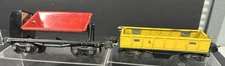Pre-War Lionel 3652 Barrel Dump Gondola Car & 3659 Operating ORE Car Nice