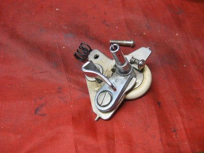 Montgomery Ward Uht-J260 A B C D E F Sewing Machine Parts Bobbin Winder VINTAGE