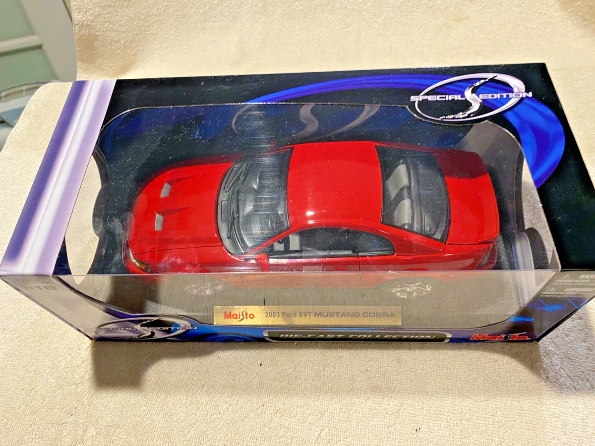 Maisto 2000 Ford Mustang SVT Cobra 1:18 Diecast Car for sale