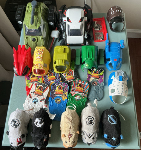 5 Kung Zhu Warrior Pets W/ 7 Tablets, 8 Battle Armor, Rhino Tank, & Skull Tank +