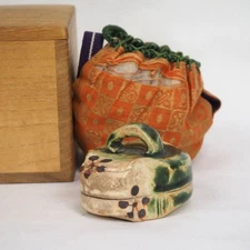 Antique Oribe Kogo Edo–Meiji Mino Ware Incense Box Japanese Art