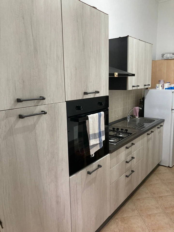 Cucina nuova, poco usata, compresi tutti elettrodomestici - Immagine 2 di 4