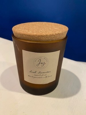 7oz Lush Lavender Essential Oil w/ dried lavender Beeswax Candle