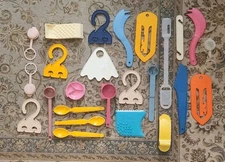 24 Pieces TUPPERWARE GADGETS NOS NEVER USED